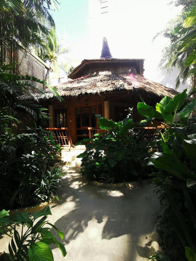 Reddoorz Premium @ Nigi Nigi Nu Noos Station 2 Boracay Otel Balabag  Dış mekan fotoğraf